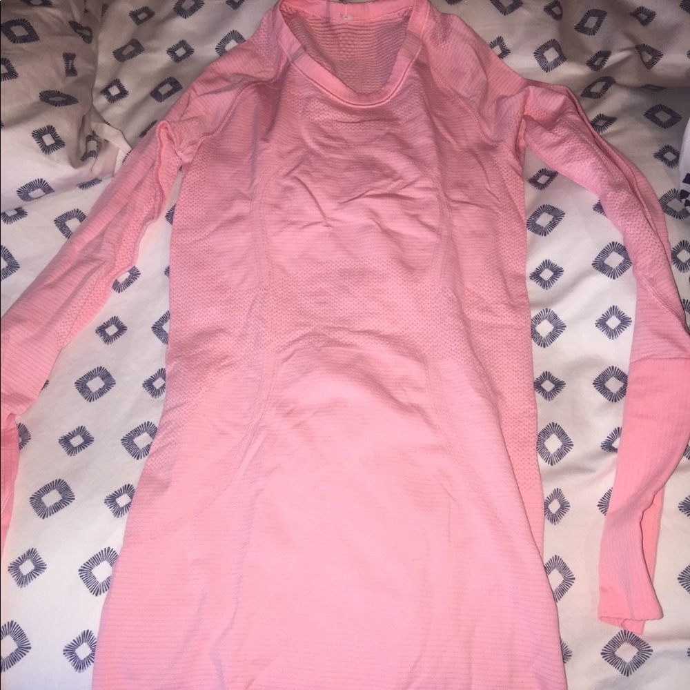 Lululemon long sleeve top